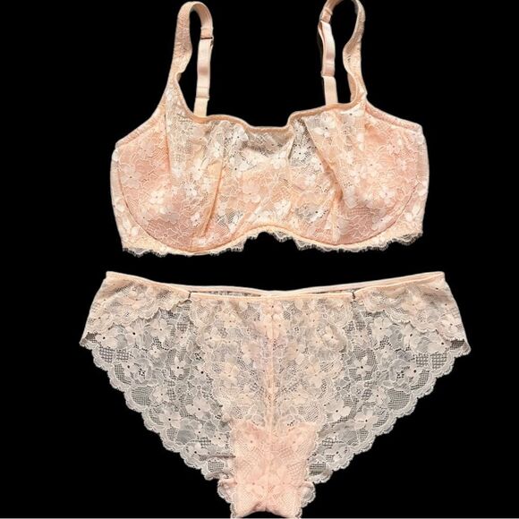 Victorias Secret Set Dream Angels Push Up without Padding bra & Cheekini panty - Picture 1 of 8